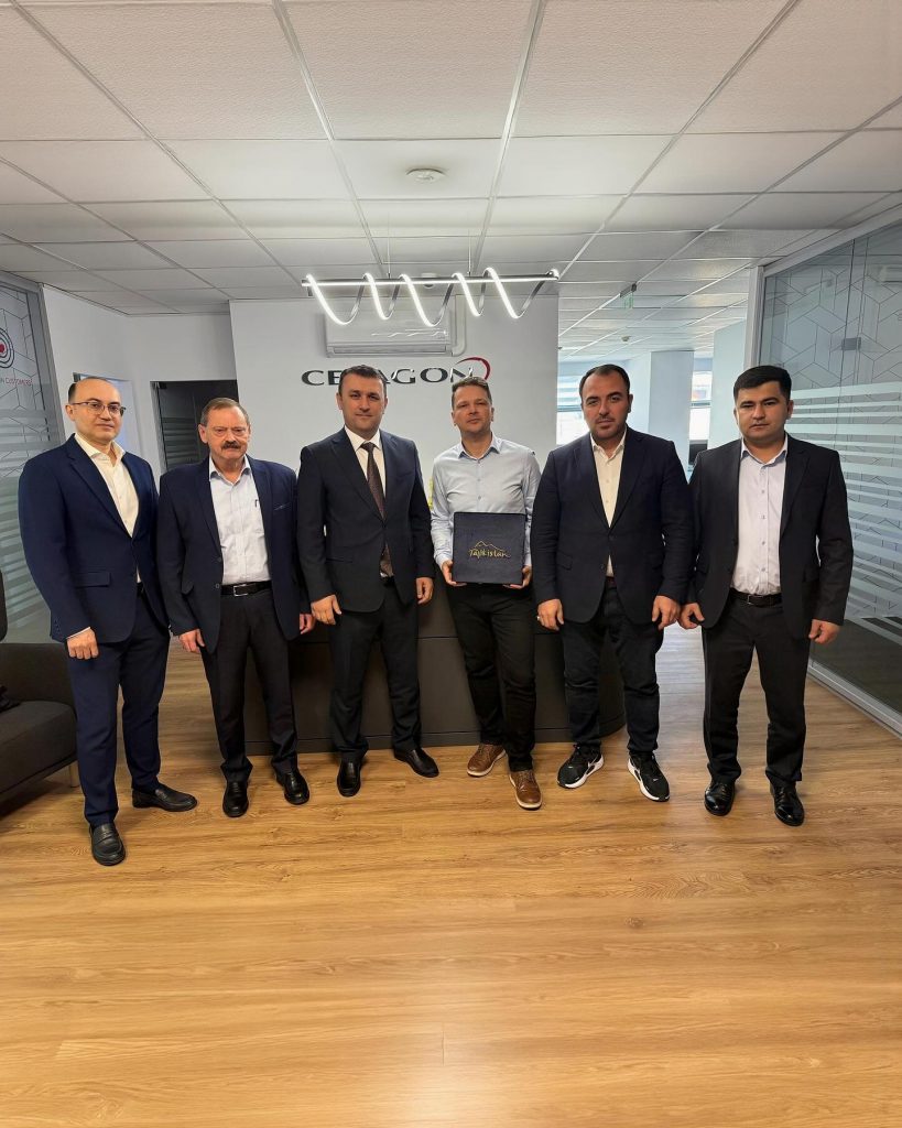 Ҳамкориҳои Хадамоти алоқа бо ширкати Ceragon Networks тақвият меёбад